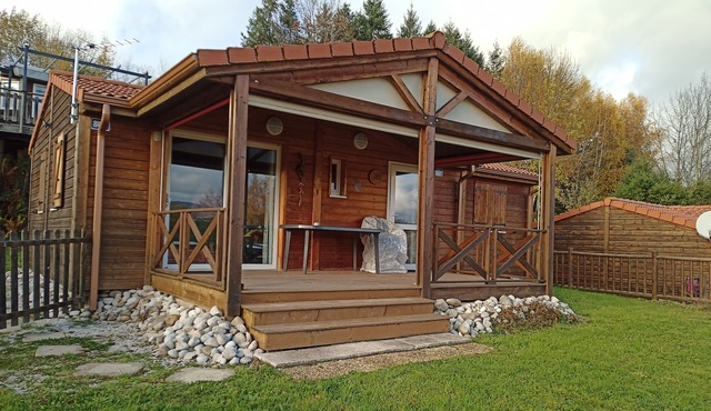 Mignon Chalet Pomme de pin
