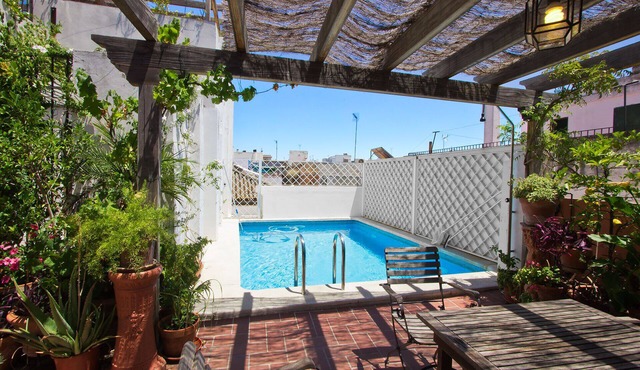 Miguel Terrace. 4 bedrooms, 4 bathrooms, terrace and private pool