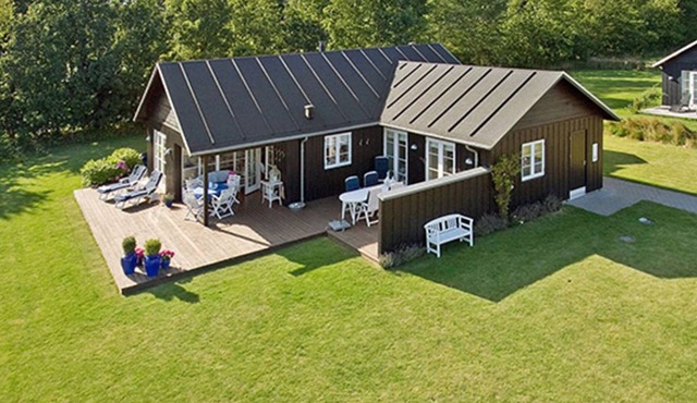 "Miika" - 100m from the sea by Interhome