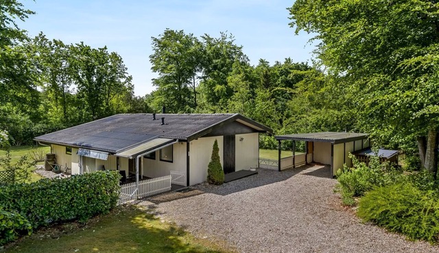 "Mijat" - 30km from the sea by Interhome