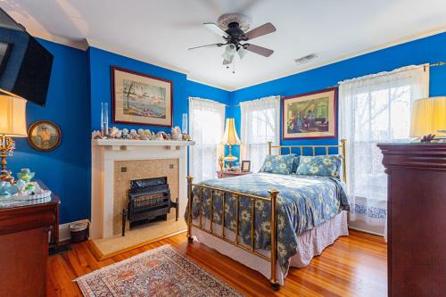 Mike & Allen's Place on the Park 1