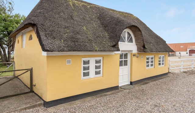 "Miko" - 19km from the sea by Interhome