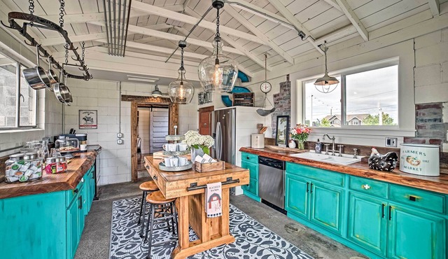 'Milk Parlor' A Vintage-Chic Country Retreat