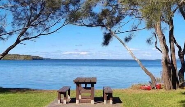 Milk Wharf Cottage - Wallis Lake