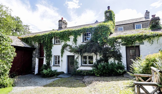 MILL COTTAGE in Garnett Bridge, Longsleddale. Near Kendal