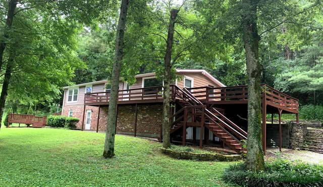 Mill Creek Retreat Scenic Cottage