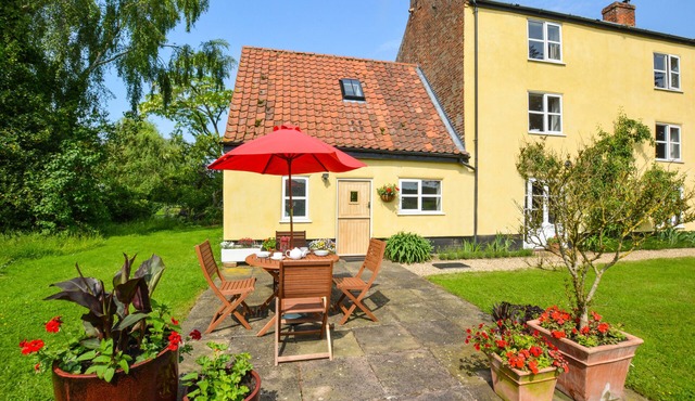 Mill End - One Bedroom House, Sleeps 2