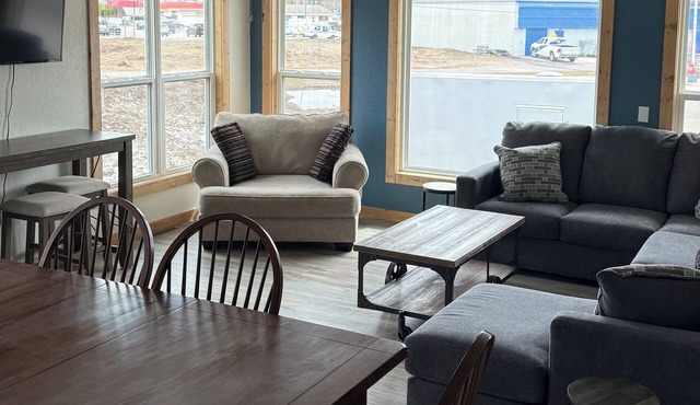 Mill Street Upper Apartment