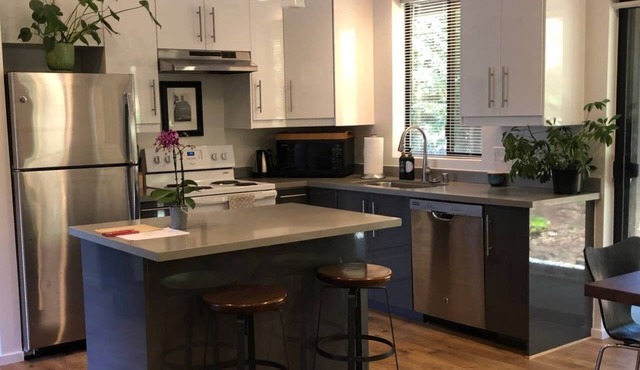 Mill Valley/ Muir Casa Modern 1 Br House on Mount Tam Muir Woods