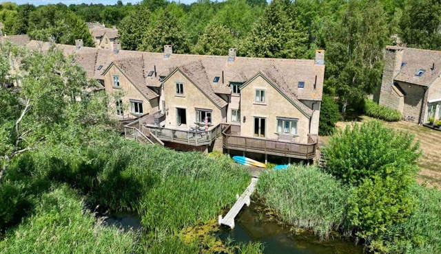 Mill Village 63, Coot Cottage (P)