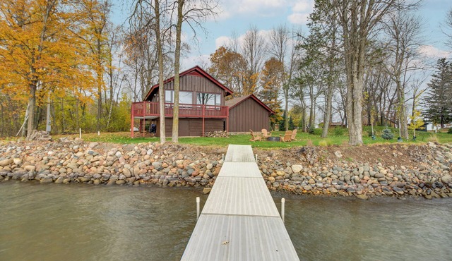 Mille Lacs Lake Cabin: Private Dock, Deck & Grill