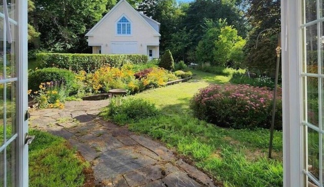 Miller House By the Bay