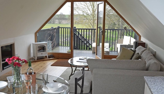 Miller's Loft - Luxury open plan loft living for two in stunning Norfolk countryside