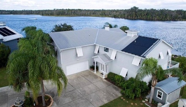 Million dollar house on main river w/million dollar view! Pool, Dock, Kayaks.