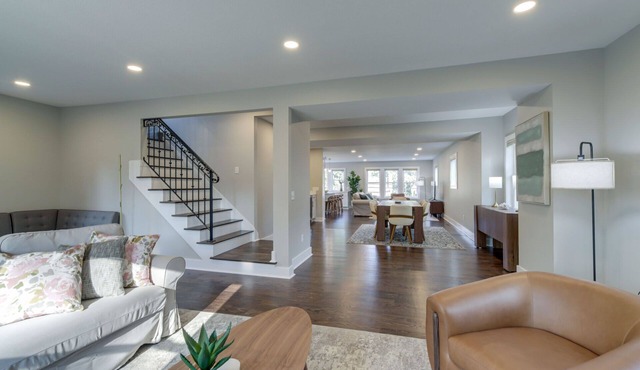 Million-Dollar Listing Minnehaha Creek