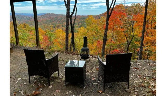 Million Dollar Mountain View at Bear Den studio!