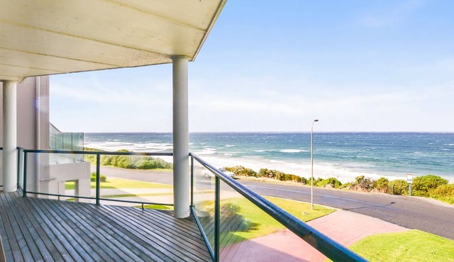 Million Dollar Sea Views