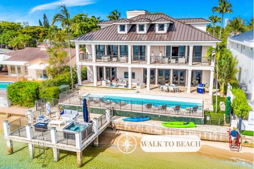 Million Dollar Views Private beach Heated pool Walk to Beach Harbourview Key VlLLAS