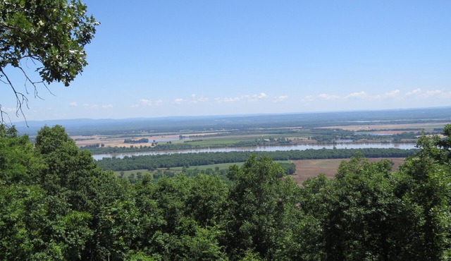 Million Dollar View overlooking Arkansas River- NOW WITH WIFI