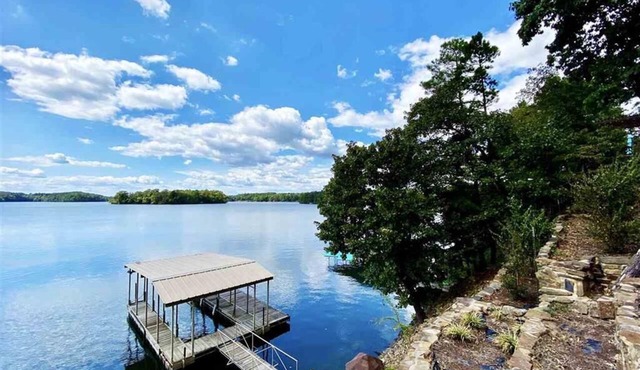 MILLION DOLLAR VIEW OF LAKE HAMILTON, HOT SPRINGS AR