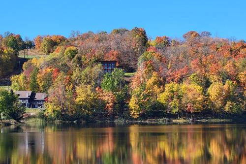 Million Dollar View! Whitecap Mtns Ski Resort Home