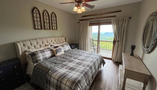 Million Dollar views, and walk to the Country Club.