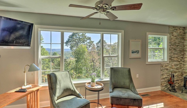 Mills River Forest Home w/ Deck & Mountain View!