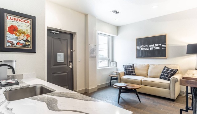 Millsap Suites by Pioneer Pocket Hotel
