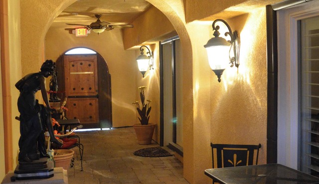 Milos Inn