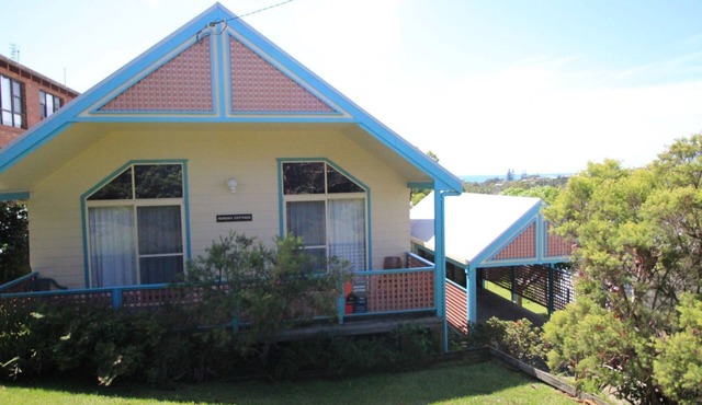 Mimosa Cottage - Family Beach Getaway