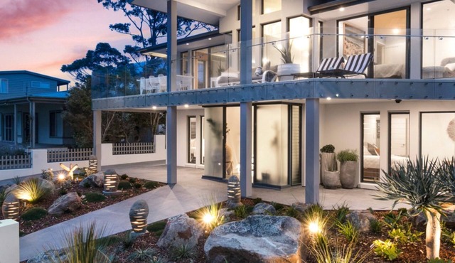 Mimosa House - 250m to Chinamans Beach in Jervis Bay!