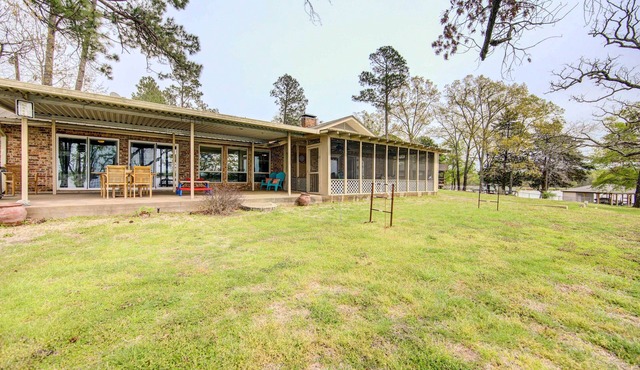 Mineola Lake House w/Dock & Fire Pit!