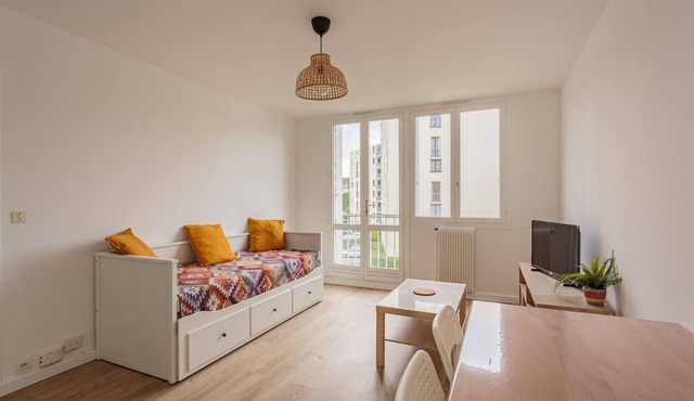 Minerva - Studio Proche de l'Aéroport