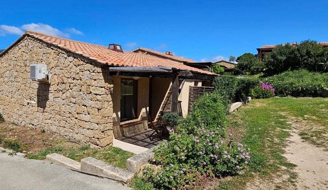 Mini Caseddu T2, Pool & sea view, Alba Rossa N°11