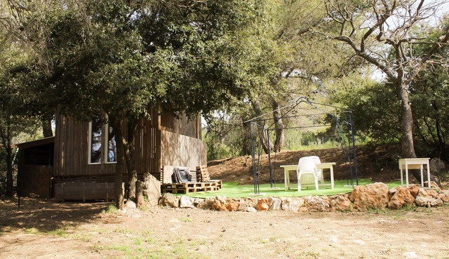Mini chalet in the guarrigue
