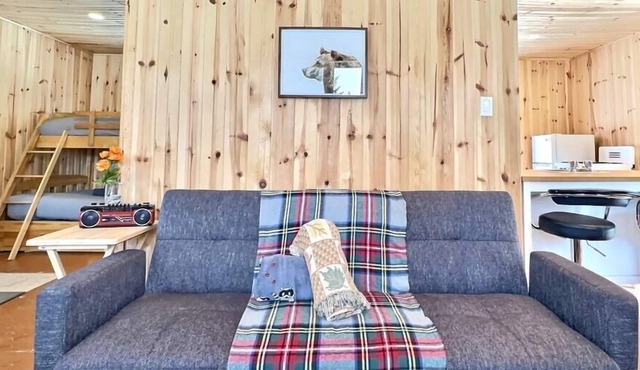 Mini Ecological Chalet in Nature