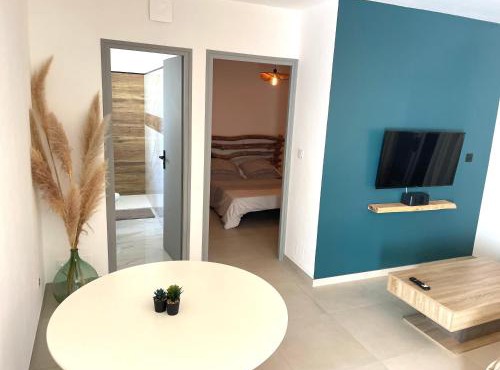 Mini maison entre mer et montagne