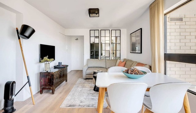 Mini Manhattan Potts Point Harbourview Retreat