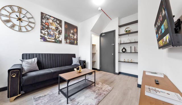 MINI ROYALE' - 1BDR - Parking