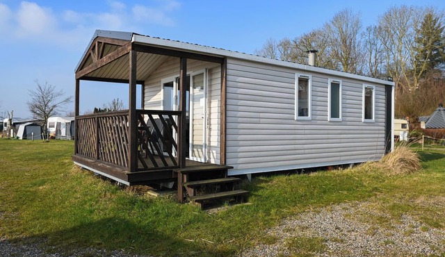 Mini vacation home Eiderlodge 3 - your natural retreat on the Eider in Stapel