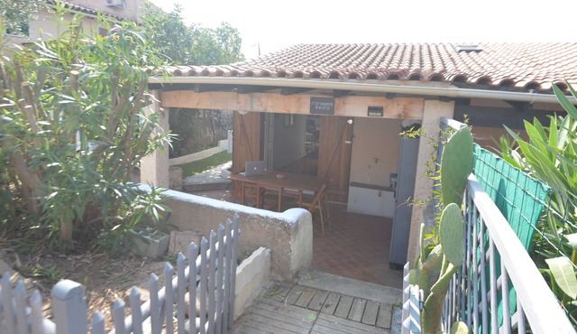 Mini villa 50m2 (+ 15m2 mezzanine) 150m from the beach of Agosta