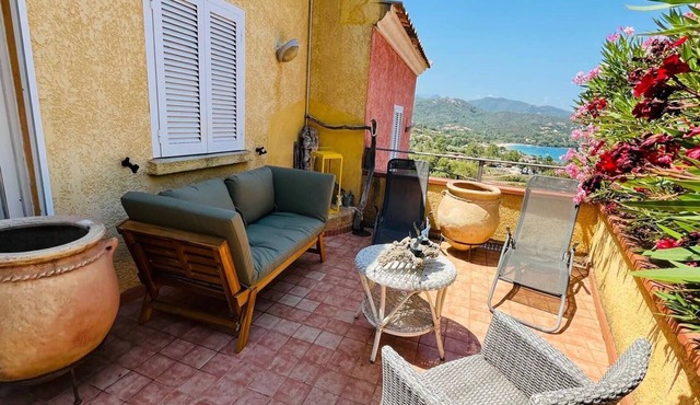 Mini-villa Nacres -Sea view - Wi-fi- Favone