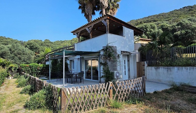 Mini villa T2 air-conditioned, sea view, cosy & modern