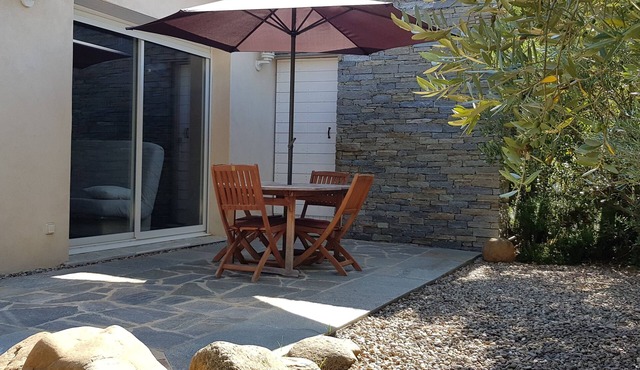 Mini villa T2 on the seafront at Marine de Sisco, ideal for discovering the Cape.