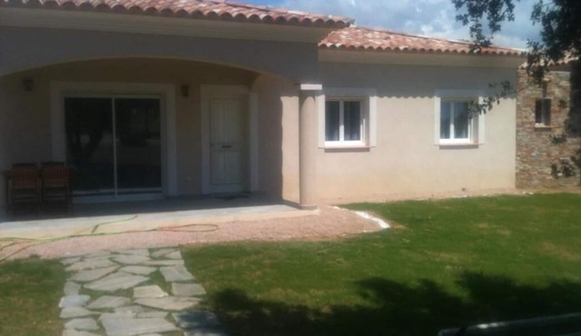 Mini villas F3 with terrace and large garden 5 minutes from the beaches