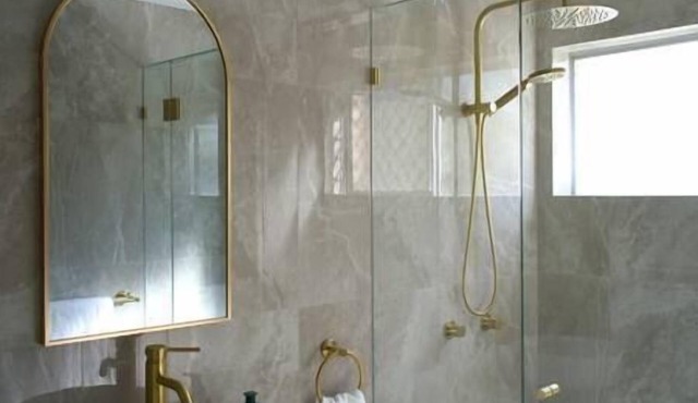 Minimalist Living in Mermaid