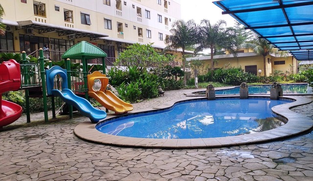 Minimalist Studio at Kebagusan City Apartment