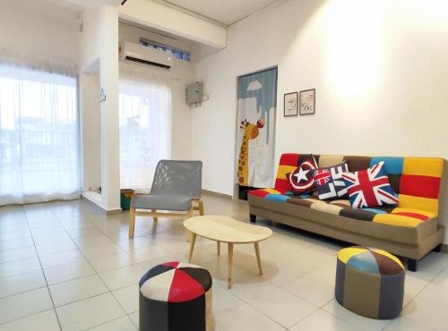 Minimaliste Ipoh Garden 2 minute to stadium 5BR5BR