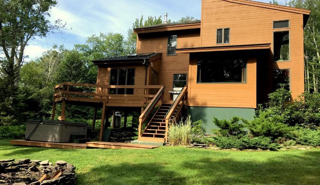 Mink Hollow Lodge