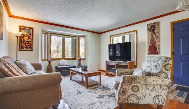 Minneapolis Family Home < 6 Mi to Boom Island Park